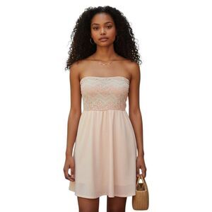 COVETED CLOTHING PEACH & CREAM STRAPLESS LACE BODICE DRESS W/POCKETS SZ.L EUC.